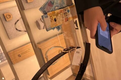 7.27  Dior皮带 Aj鞋子买单