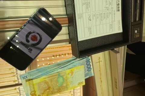 六福黄金女士手链买单