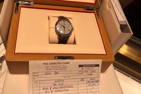 10.01 欧米茄蝶飞男款手表，浪琴情侣款手表买单，国内存现.gcash 支付宝安排